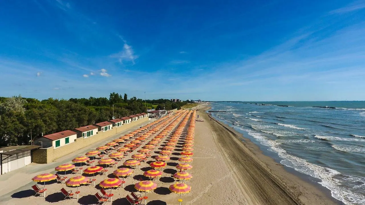 I Tre Moschettieri Camping Village Lido di Pomposa 4*,