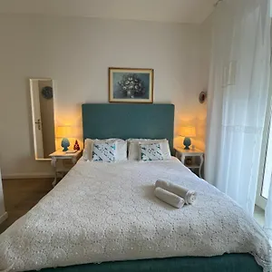 https://la-guardiola-di-angela-e-nino.taorminaitalyhotels.com